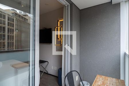 Varanda da Sala/Quarto de kitnet/studio para alugar com 1 quarto, 20m² em Consolação, São Paulo