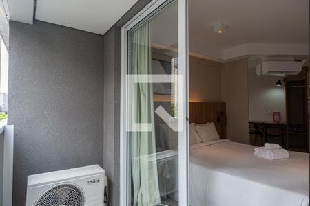 Varanda da Sala/Quarto de kitnet/studio para alugar com 1 quarto, 20m² em Consolação, São Paulo