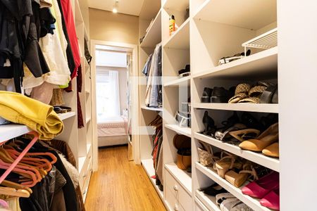 Casa à venda com 300m², 3 quartos e 2 vagasCloset da Suíte 