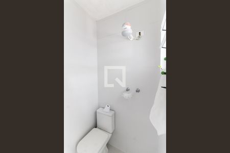 Casa à venda com 300m², 3 quartos e 2 vagasBanheiro Externo