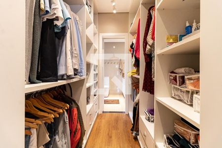 Casa à venda com 300m², 3 quartos e 2 vagasCloset da Suíte 