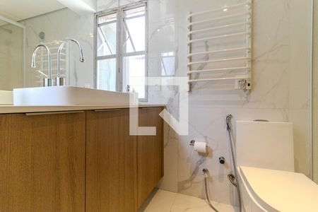 Apartamento para alugar com 67m², 1 quarto e 1 vaga Apartamento para alugar com 67m², 1 quarto e 1 vagaBanheiro da Suíte