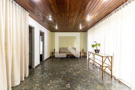 Apartamento para alugar com 67m², 1 quarto e 1 vagaSalão de Festas