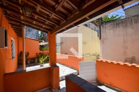 Casa para alugar com 55m², 1 quarto e sem vagaÁrea de Serviço