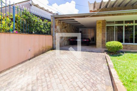 Casa para alugar com 500m², 4 quartos e 3 vagas Casa para alugar com 500m², 4 quartos e 3 vagasÁrea externa