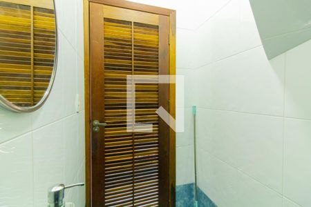 Casa para alugar com 500m², 4 quartos e 3 vagas Casa para alugar com 500m², 4 quartos e 3 vagasLavabo - Casa 2