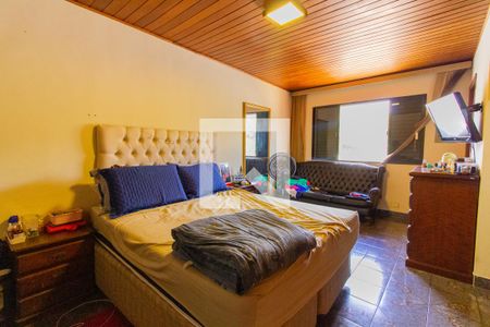 Casa para alugar com 500m², 4 quartos e 3 vagas Casa para alugar com 500m², 4 quartos e 3 vagasSuíte - Casa 2