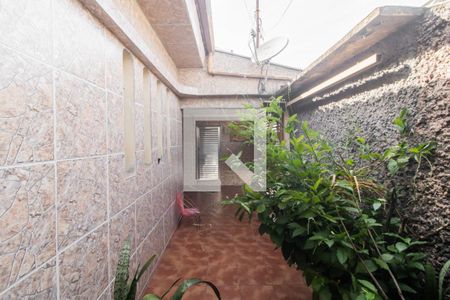 Casa para alugar com 182m², 2 quartos e 1 vaga Casa para alugar com 182m², 2 quartos e 1 vagaGaragem