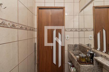 Casa para alugar com 182m², 2 quartos e 1 vaga Casa para alugar com 182m², 2 quartos e 1 vagaBanheiro