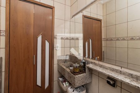 Casa para alugar com 182m², 2 quartos e 1 vaga Casa para alugar com 182m², 2 quartos e 1 vagaBanheiro