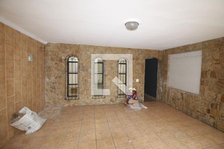 Casa à venda com 220m², 2 quartos e 2 vagasGaragem