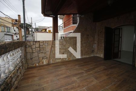 Casa à venda com 220m², 2 quartos e 2 vagasSacada da Suíte