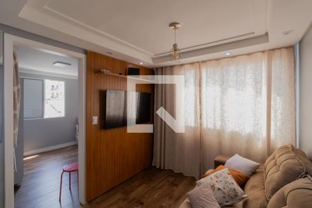 Sala  de apartamento para alugar com 3 quartos, 51m² em Vila Ré, São Paulo
