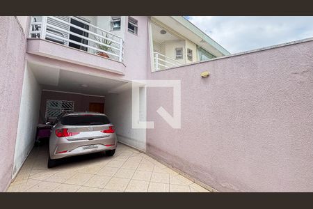 Garagem de casa para alugar com 3 quartos, 127m² em Vila Scarpelli, Santo André