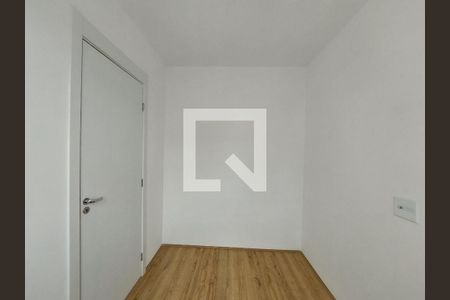 Quarto 1 de apartamento para alugar com 2 quartos, 38m² em Vila Isa, São Paulo