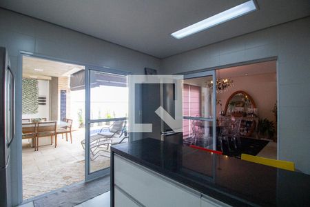 Casa de condomínio para alugar com 340m², 4 quartos e 6 vagasCozinha