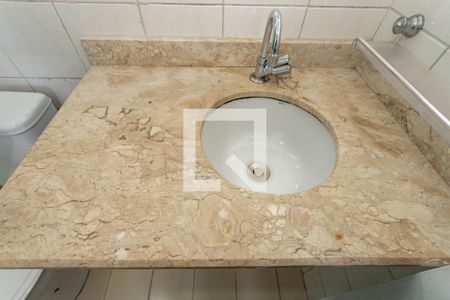 Apartamento para alugar com 70m², 3 quartos e 2 vagas Apartamento para alugar com 70m², 3 quartos e 2 vagasBanheiro da suíte