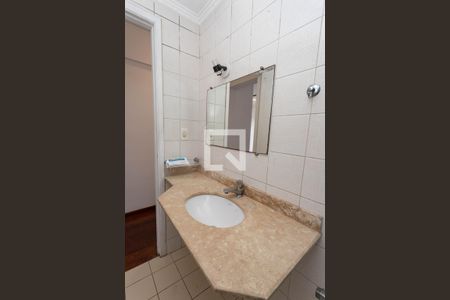 Apartamento para alugar com 70m², 3 quartos e 2 vagas Apartamento para alugar com 70m², 3 quartos e 2 vagasBanheiro social