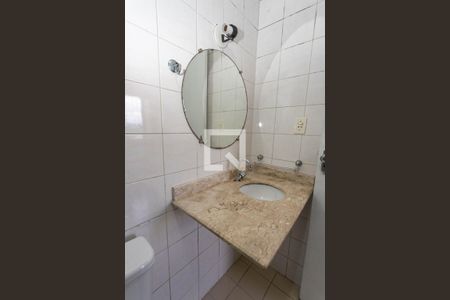 Apartamento para alugar com 70m², 3 quartos e 2 vagas Apartamento para alugar com 70m², 3 quartos e 2 vagasBanheiro da suíte