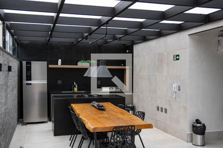 Apartamento para alugar com 64m², 2 quartos e 2 vagas Apartamento para alugar com 64m², 2 quartos e 2 vagasÁrea comum - Salão de festas