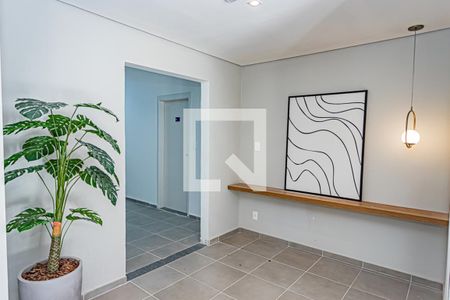 Apartamento para alugar com 38m², 2 quartos e 1 vaga Apartamento para alugar com 38m², 2 quartos e 1 vagaHall de entrada