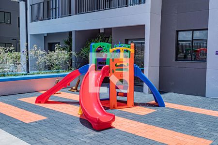 Apartamento para alugar com 38m², 2 quartos e 1 vaga Apartamento para alugar com 38m², 2 quartos e 1 vagaÁrea comum - Playground
