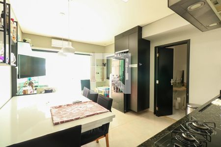 Apartamento à venda com 110m², 2 quartos e 2 vagasCozinha
