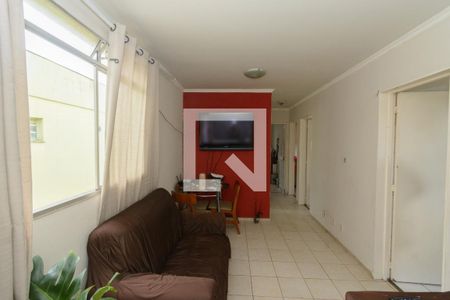 Sala de apartamento à venda com 3 quartos, 71m² em Califórnia, Belo Horizonte