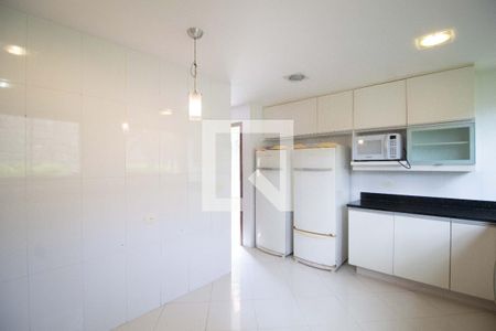 Casa à venda com 350m², 4 quartos e 2 vagasCozinha
