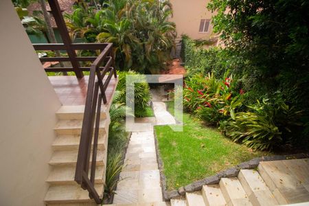 Casa à venda com 350m², 4 quartos e 2 vagasQuintal