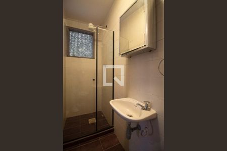 Casa à venda com 350m², 4 quartos e 2 vagasSuíte da Área de serviço - banheiro