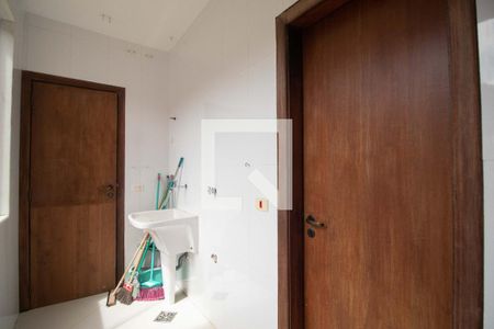 Casa à venda com 350m², 4 quartos e 2 vagasÁrea de serviço