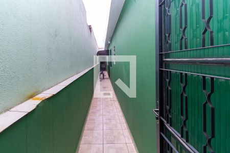 Casa à venda com 125m², 2 quartos e 2 vagasCorredor Externo