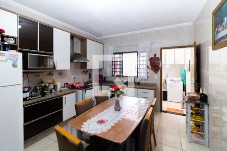 Casa à venda com 125m², 2 quartos e 2 vagasCozinha