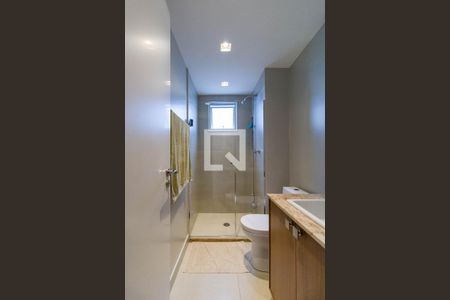 Apartamento à venda com 67m², 2 quartos e 2 vagasBanheiro 