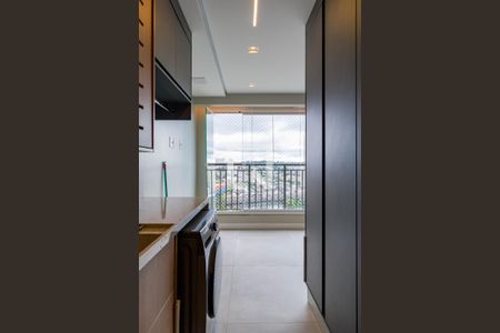 Apartamento à venda com 67m², 2 quartos e 2 vagasCozinha 