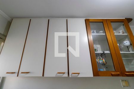 Apartamento à venda com 67m², 2 quartos e 1 vagaCozinha - Armários