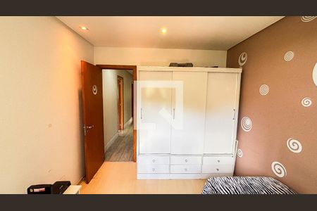 Apartamento à venda com 150m², 4 quartos e 2 vagasQuarto 2