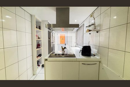 Apartamento à venda com 150m², 4 quartos e 2 vagasCozinha
