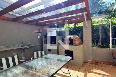 Apartamento à venda com 150m², 4 quartos e 2 vagasChurrasqueira