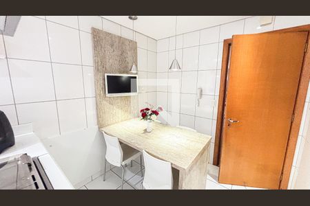 Apartamento à venda com 150m², 4 quartos e 2 vagasCozinha