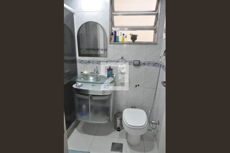 Apartamento à venda com 76m², 2 quartos e 1 vagaBanheiro