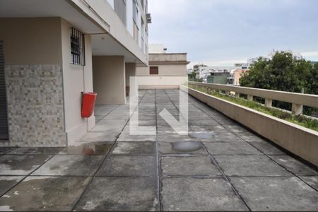 Apartamento à venda com 76m², 2 quartos e 1 vagaÁrea comum