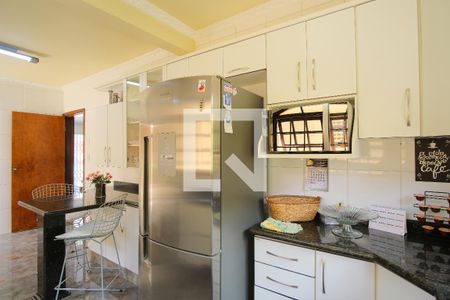 Casa à venda com 290m², 5 quartos e 4 vagasCozinha