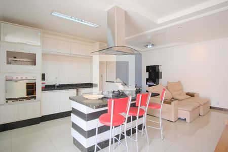 Casa à venda com 290m², 5 quartos e 4 vagasEdícula Sala