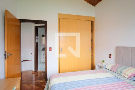 Casa à venda com 290m², 5 quartos e 4 vagasQuarto 1