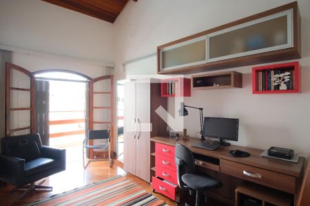 Casa à venda com 290m², 5 quartos e 4 vagasHall dos Quartos