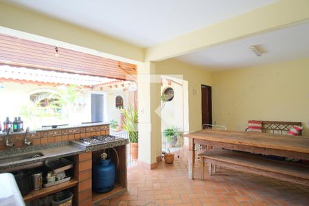 Casa à venda com 290m², 5 quartos e 4 vagasEspaço Gourmet