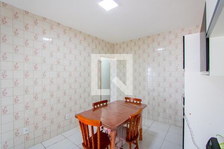 Casa à venda com 94m², 2 quartos e 2 vagas Casa à venda com 94m², 2 quartos e 2 vagasCopa