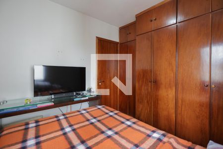 Apartamento à venda com 92m², 3 quartos e 1 vagaQuarto 2